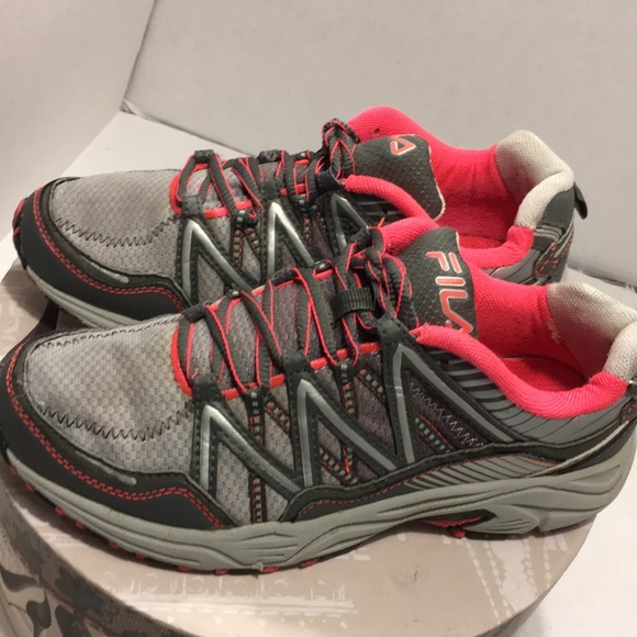 Gently Used FILA Fuschia/Gray Women Sneakers - Picture 3 of 8